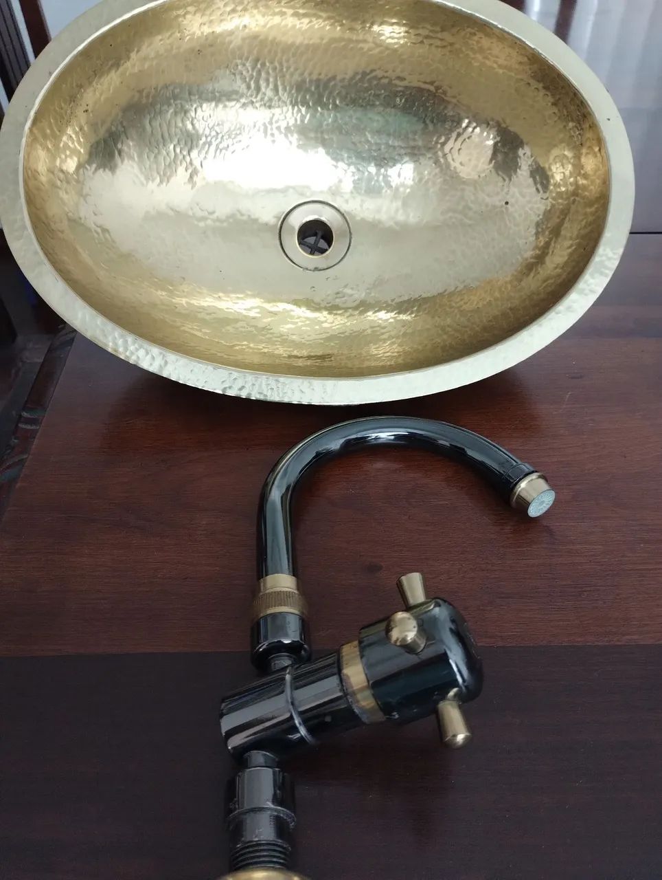 Cuba em latão com torneira Vintage  - Foto 2