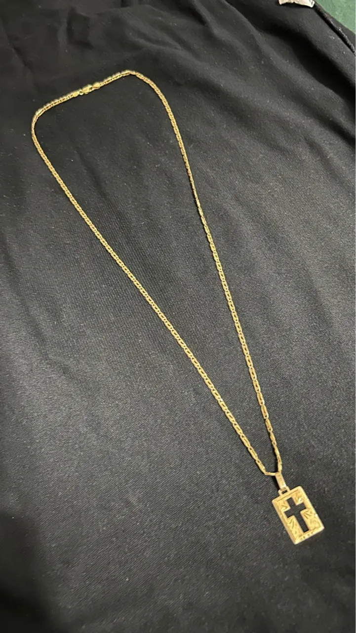 Cordão de ouro