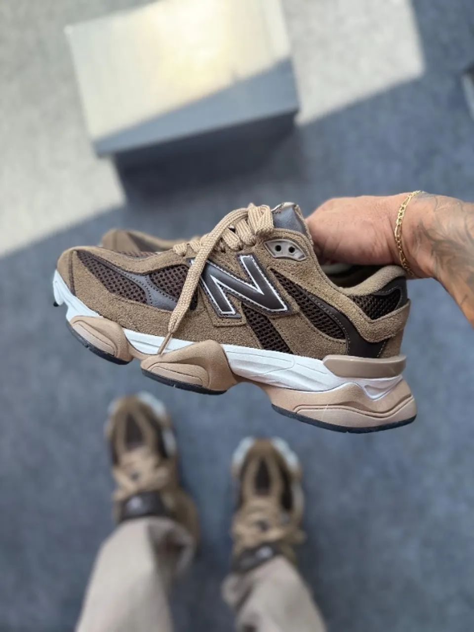 Tênis New Balance 9060 Masculino Marrom Couro