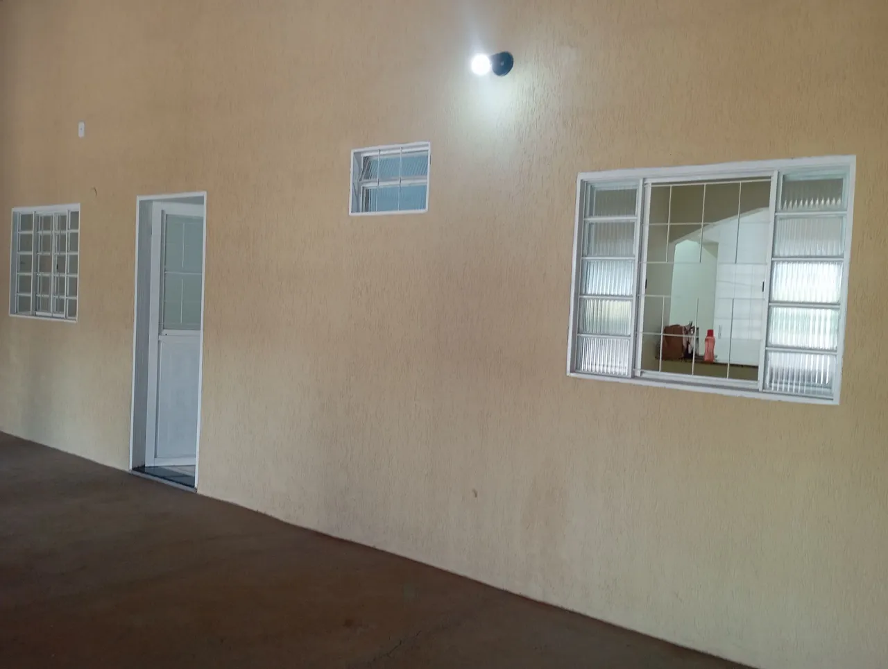 Alugo Casa com 2 qts no Gama-DF