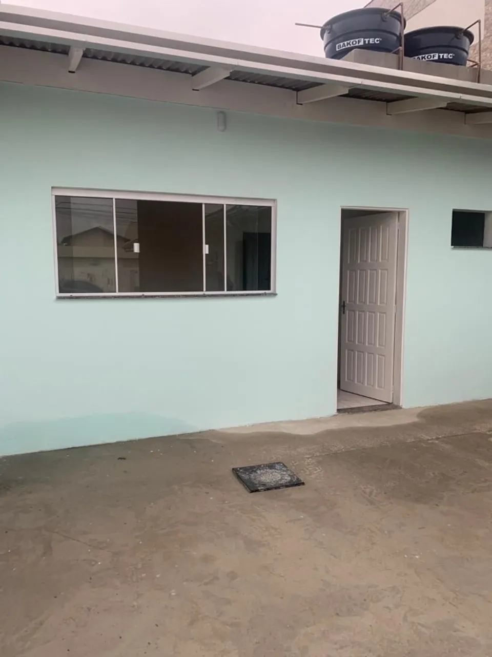 QUITINETES EM ITAJAI PROXIMO Á UNIVALI