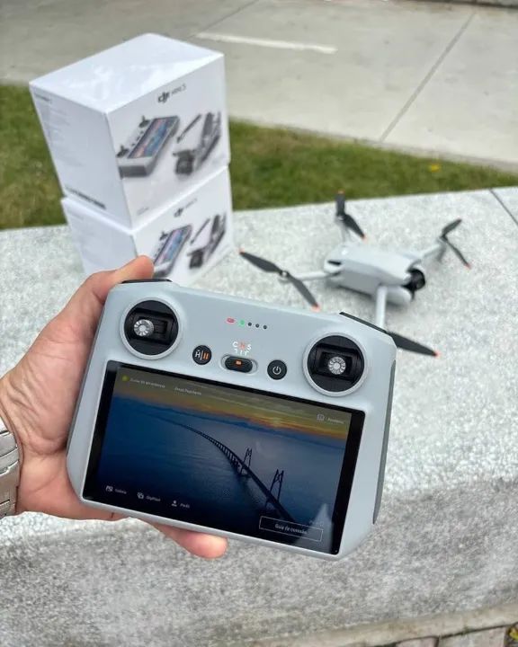 Drone DJI mini 3 RC (COM TELA) NOVO Lacrado