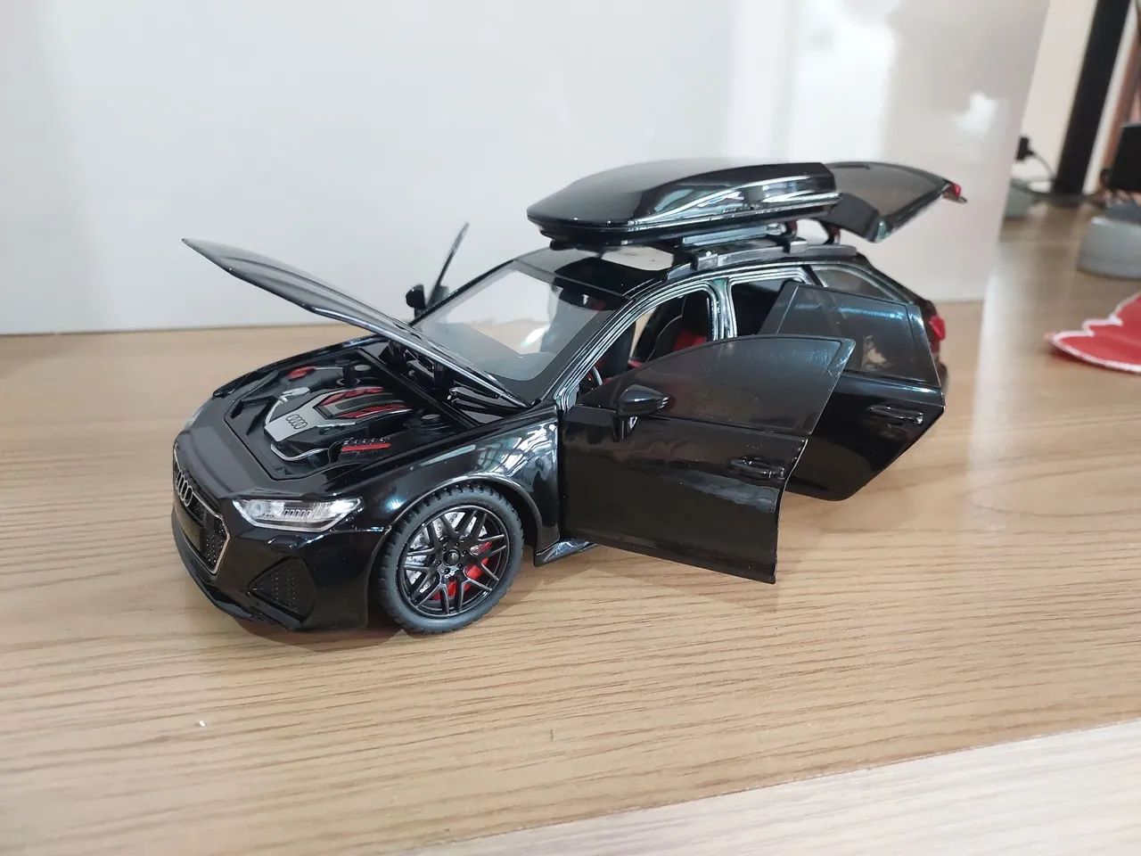 Audi rs6 1:24 luz e som - Foto 2