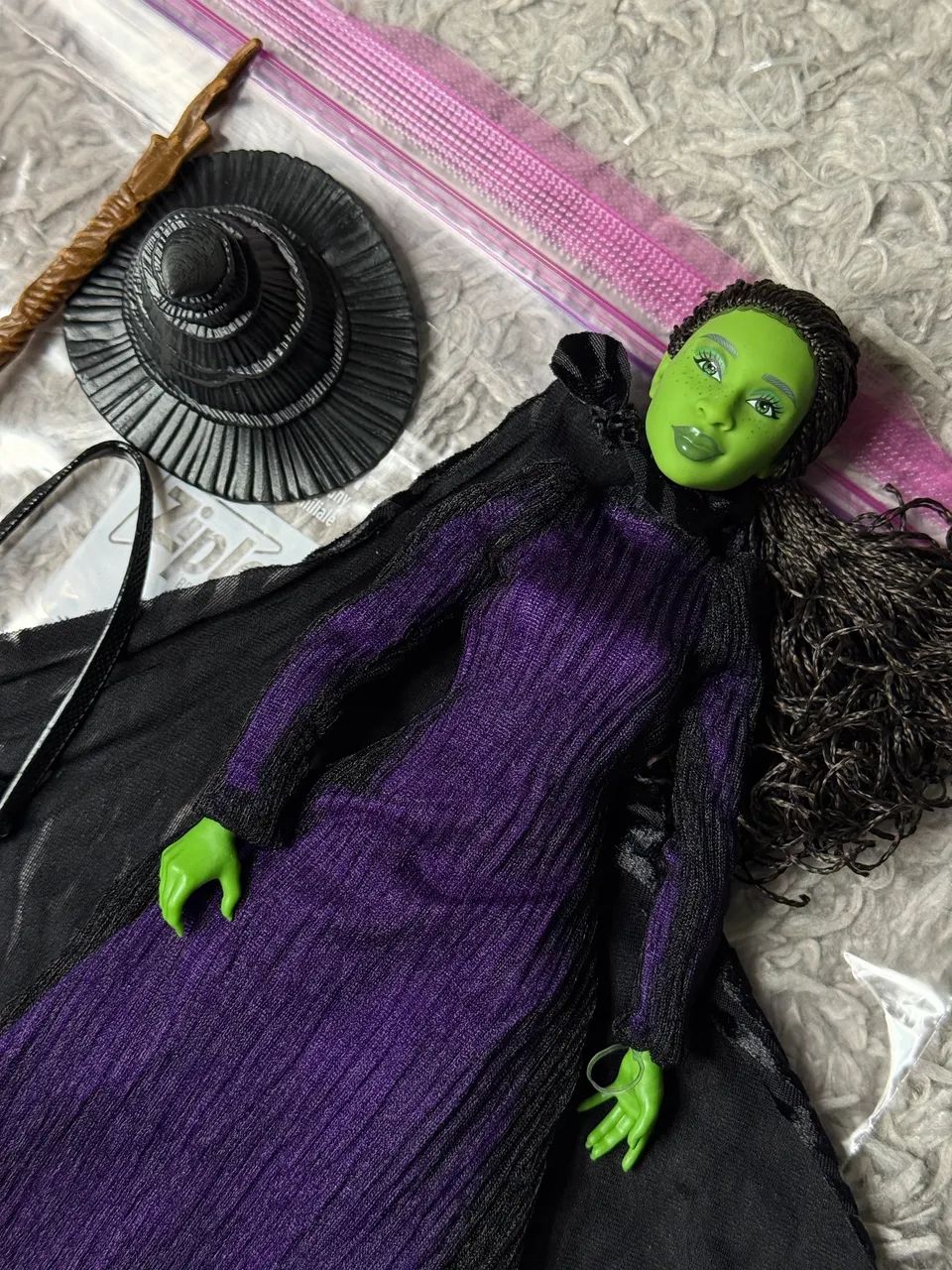 Wicked - ELPHABA PREMIUM (sem suporte) - Foto 4