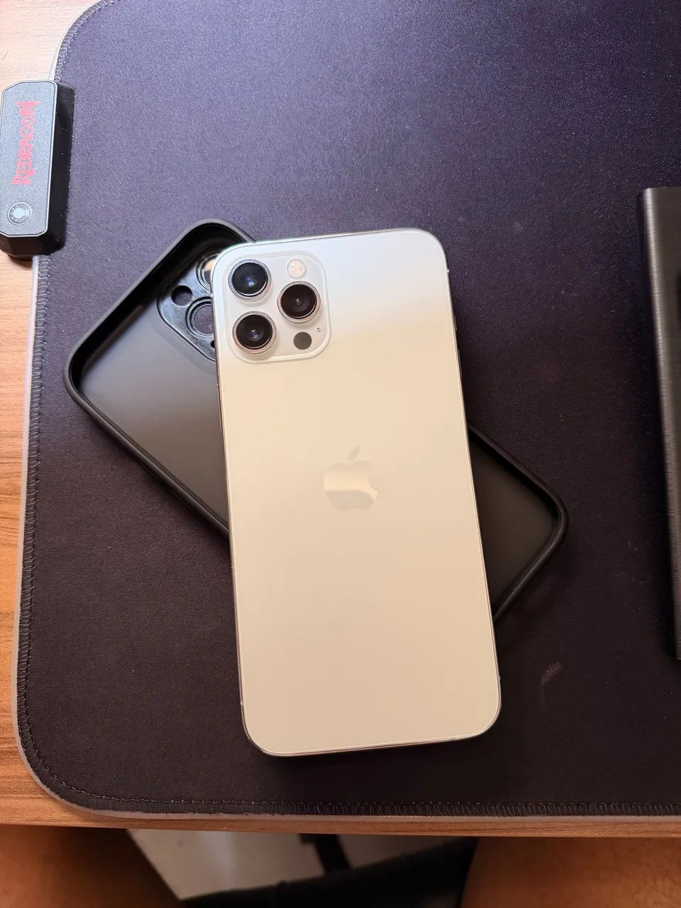 iPhone 12 Pro Max 128GB - Silver - Impecável! - Celulares e