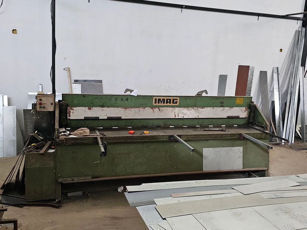 Guilhotina e Dobradeira IMAG 3000 X 3,2.mm