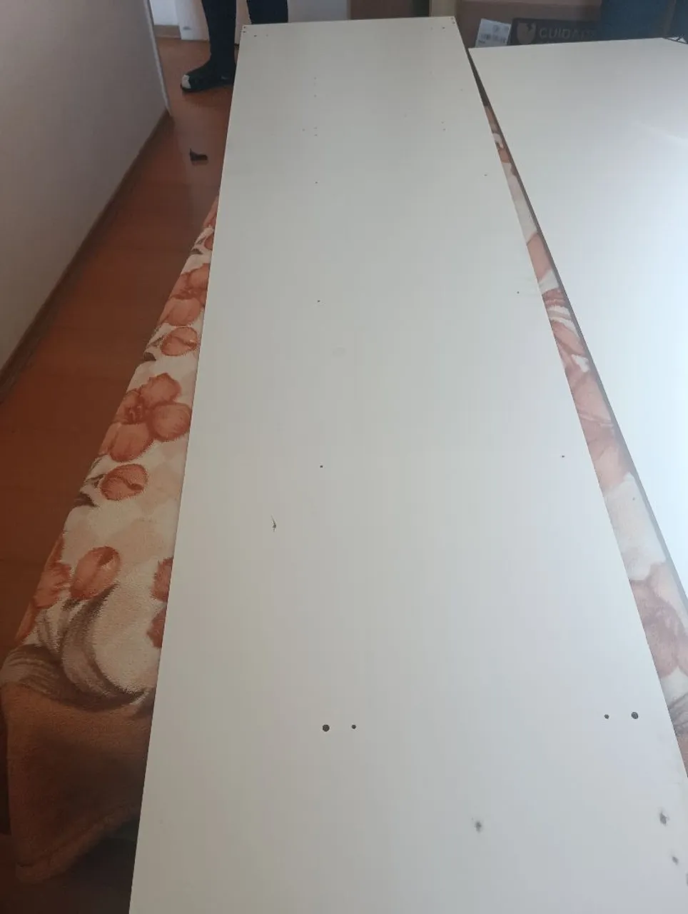 Prateleiras Brancas para Organização