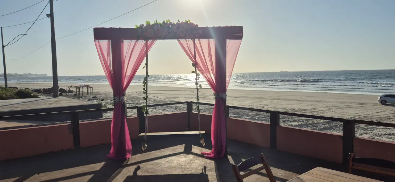 Casa de eventos na praia do meio