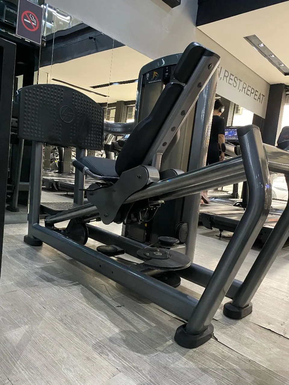 Leg Press 180 Insignia Life Fitness