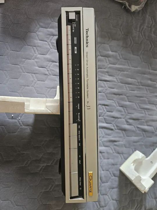 Toca-discos Technics SL-J3