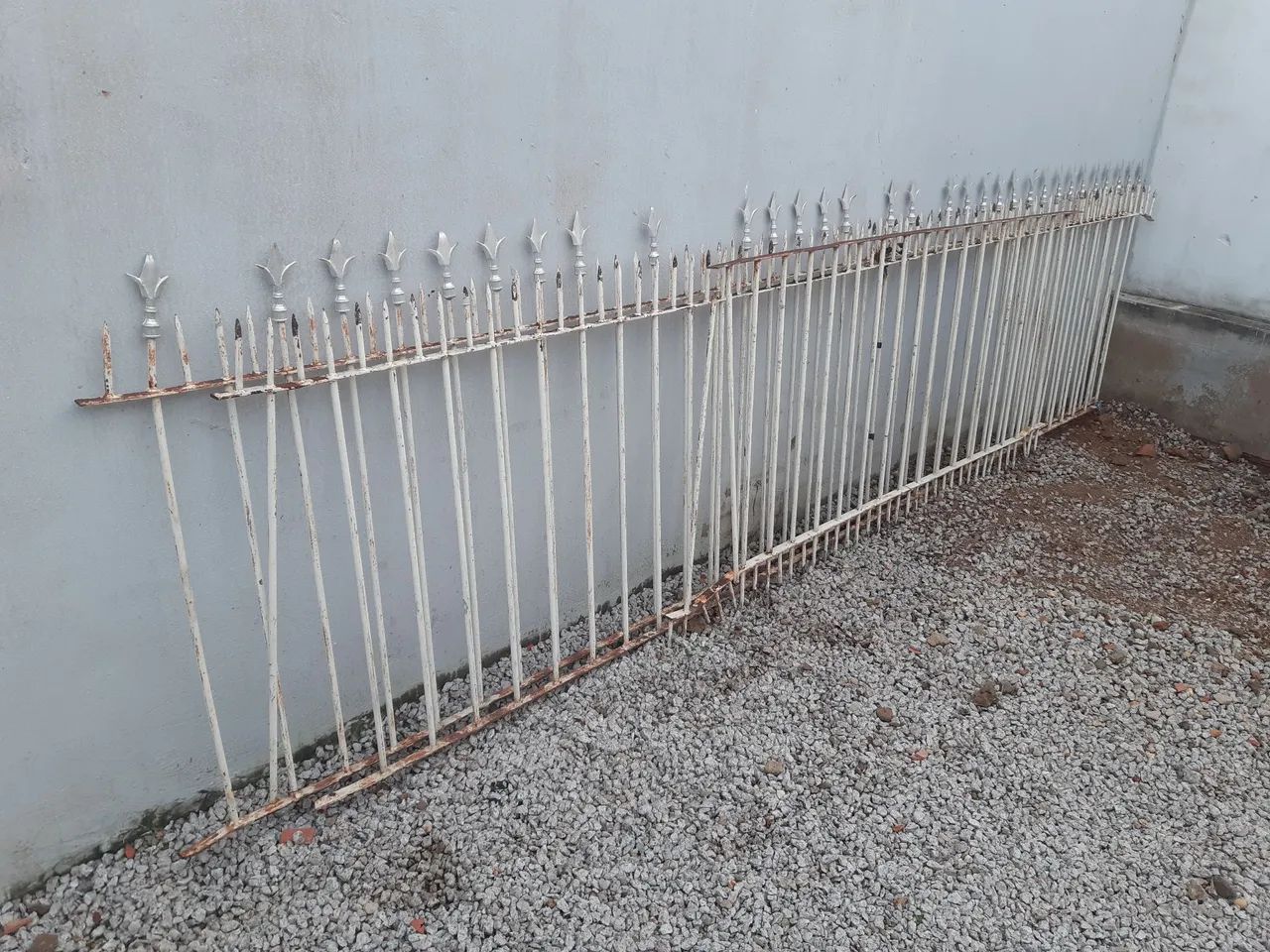 Grade de ferro para segurança residencial