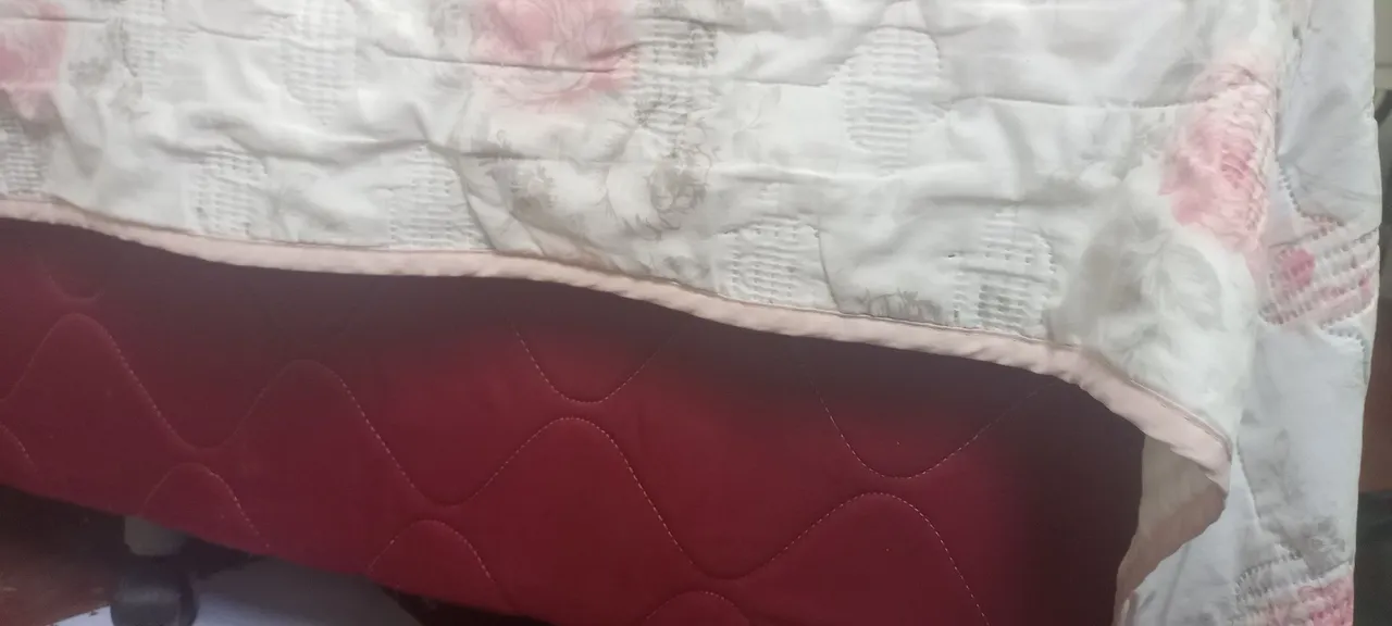 Cama Box com auxiliar