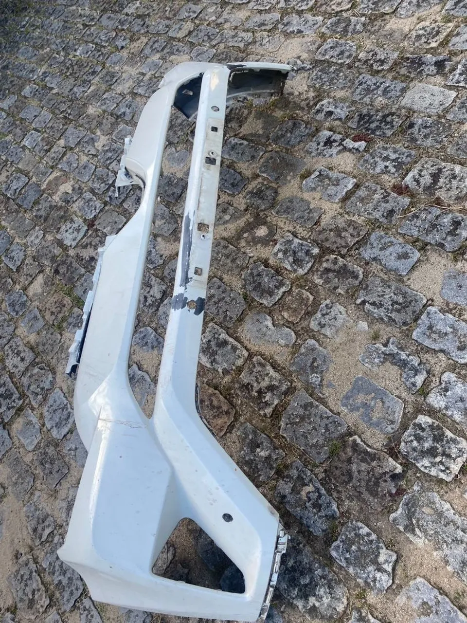 Para-choque Dianteiro - Branco Rav4 2018