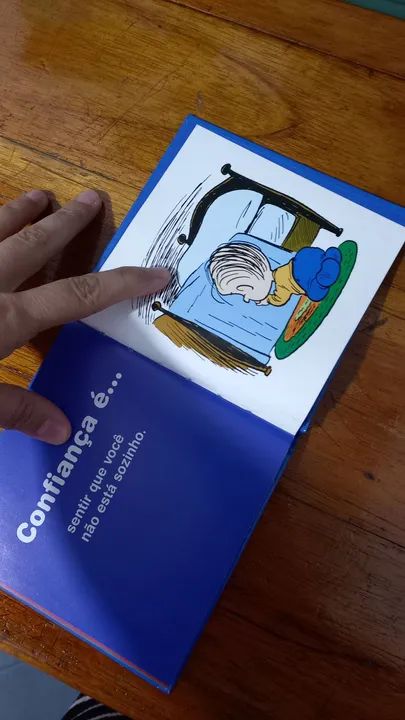Livro Confiança é... - Charles M. Schulz - Foto 4