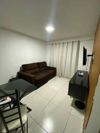 Sofá Retrátil  - Super Confortável e Espaçoso - Menos de 1 Ano de Uso - Foto 2