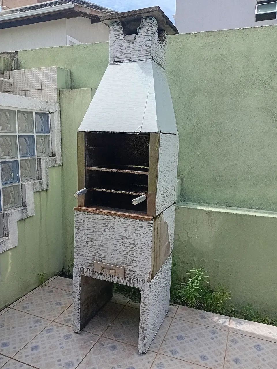 Churrasqueira a carvão