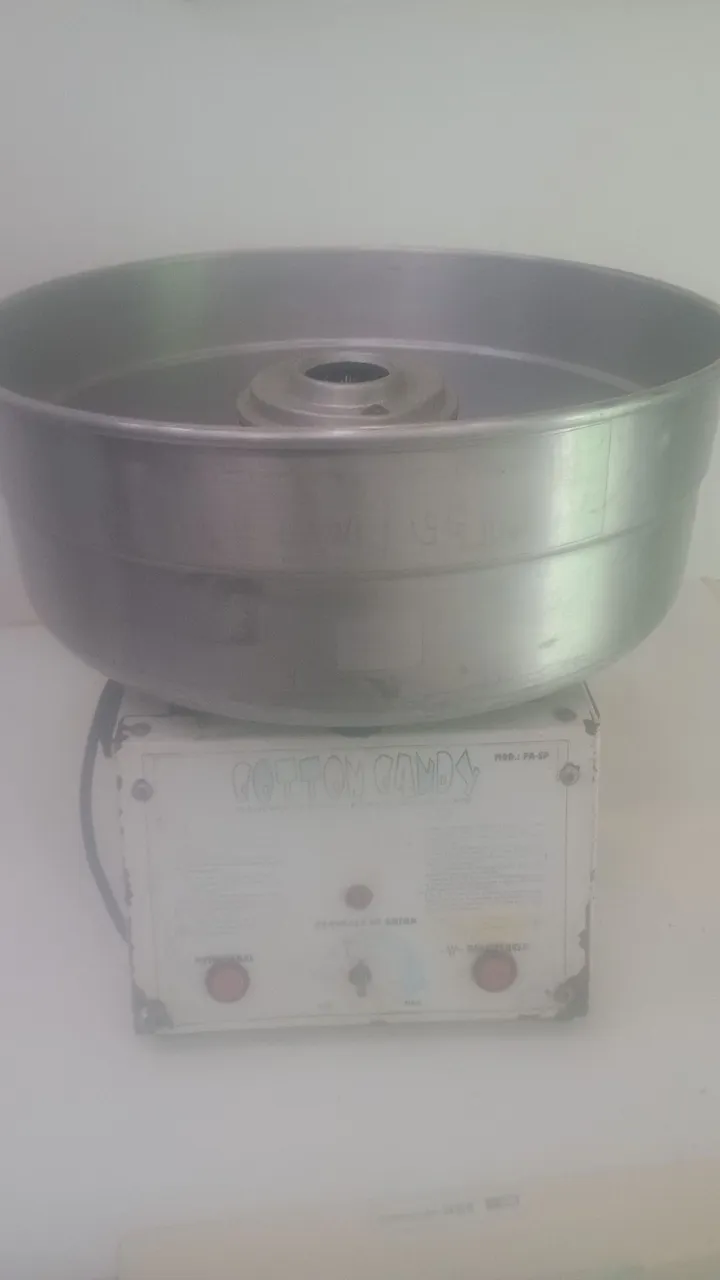 Máquina de Algodão Doce