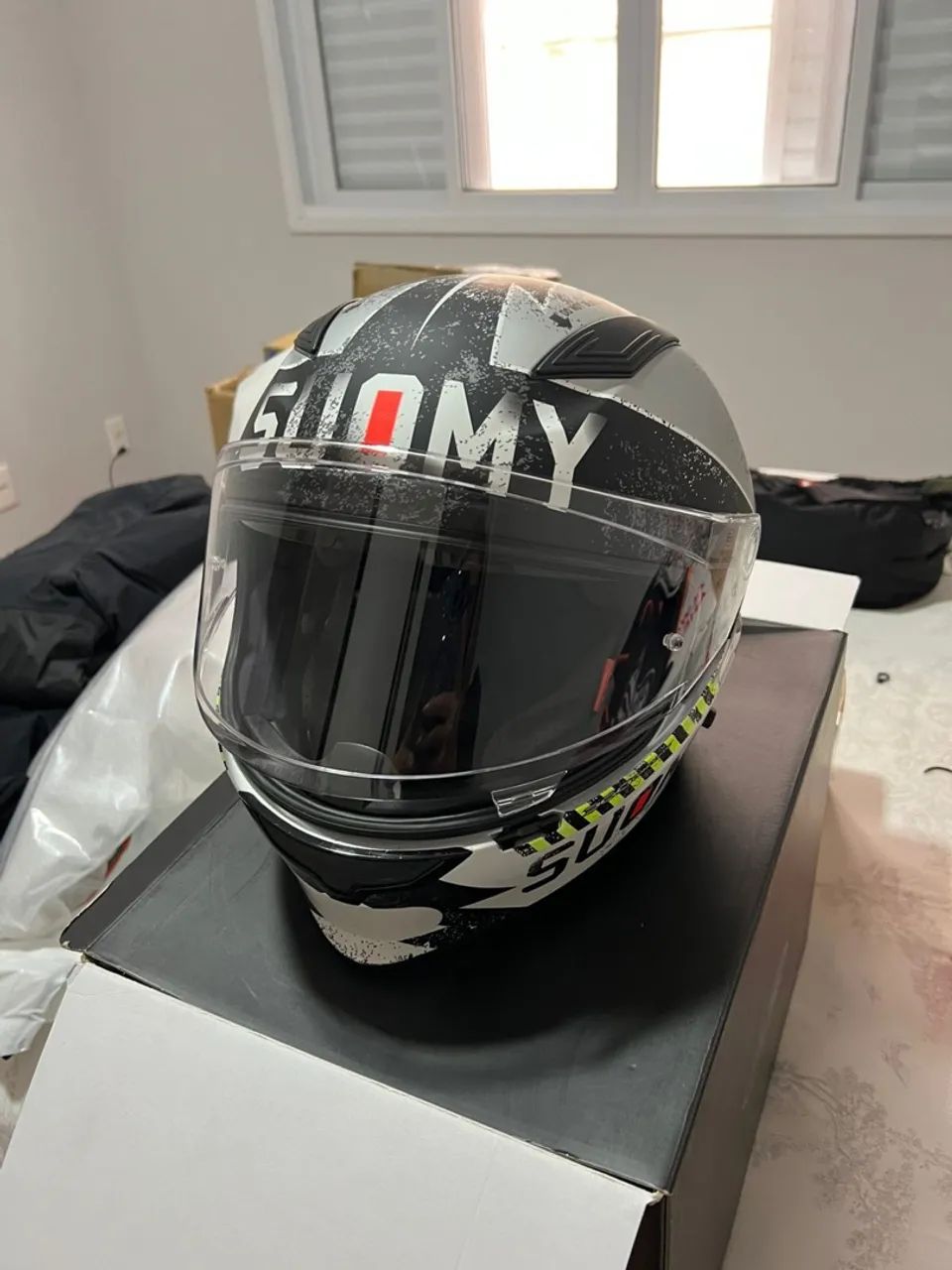 Capacete Suomy Speedstar n.60 (usado 1x)