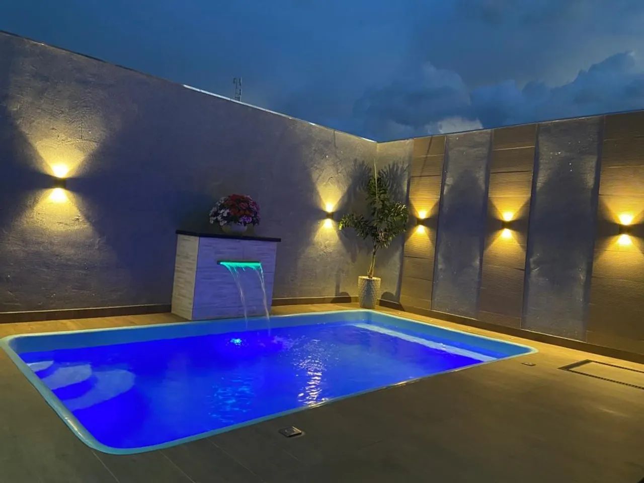 Piscina retangular de fibra 