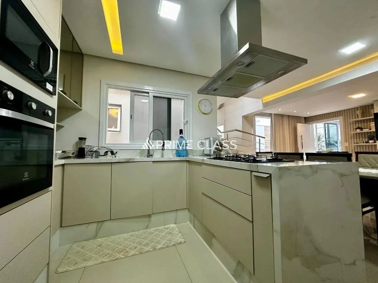 Sobrado com 3 dormitórios sendo 1 suíte - Bairro Igara, Canoas/ RS - Foto 5