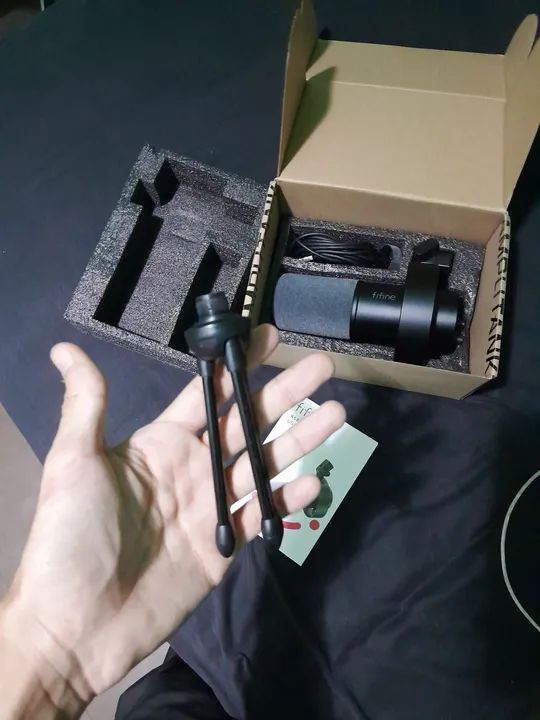 Microfone Fifine Gamer USB Semi-Novo na caixa - Foto 5