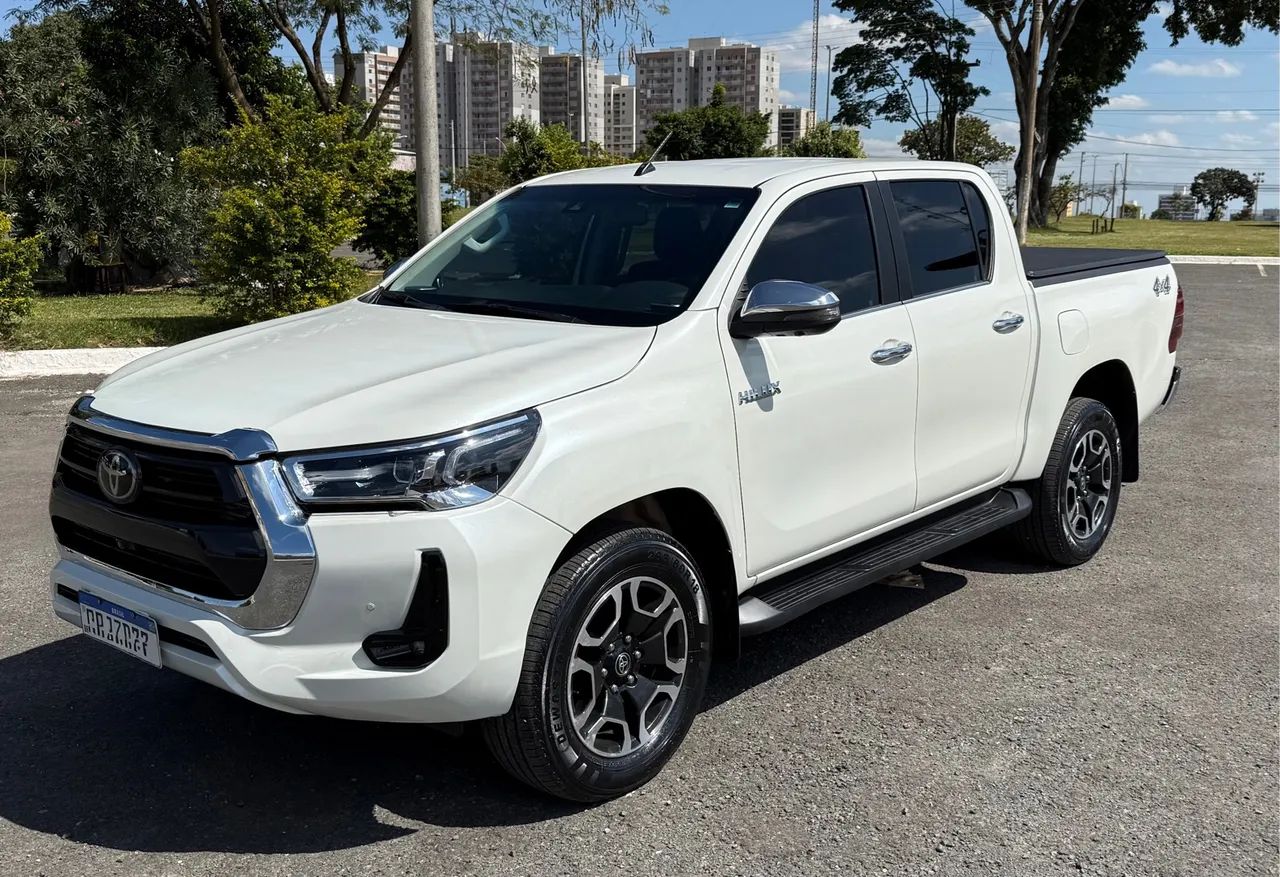 Hilux SRX 2022 Ipva 25 pago