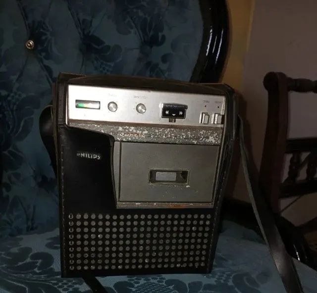 Rádio Gravador Philips Vintage - Foto 2