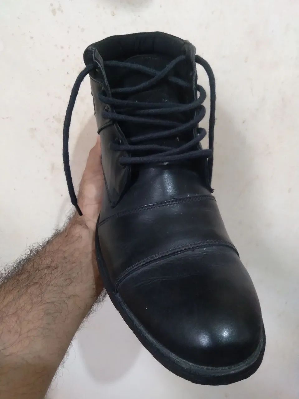 Bota cano médio preto - Foto 3