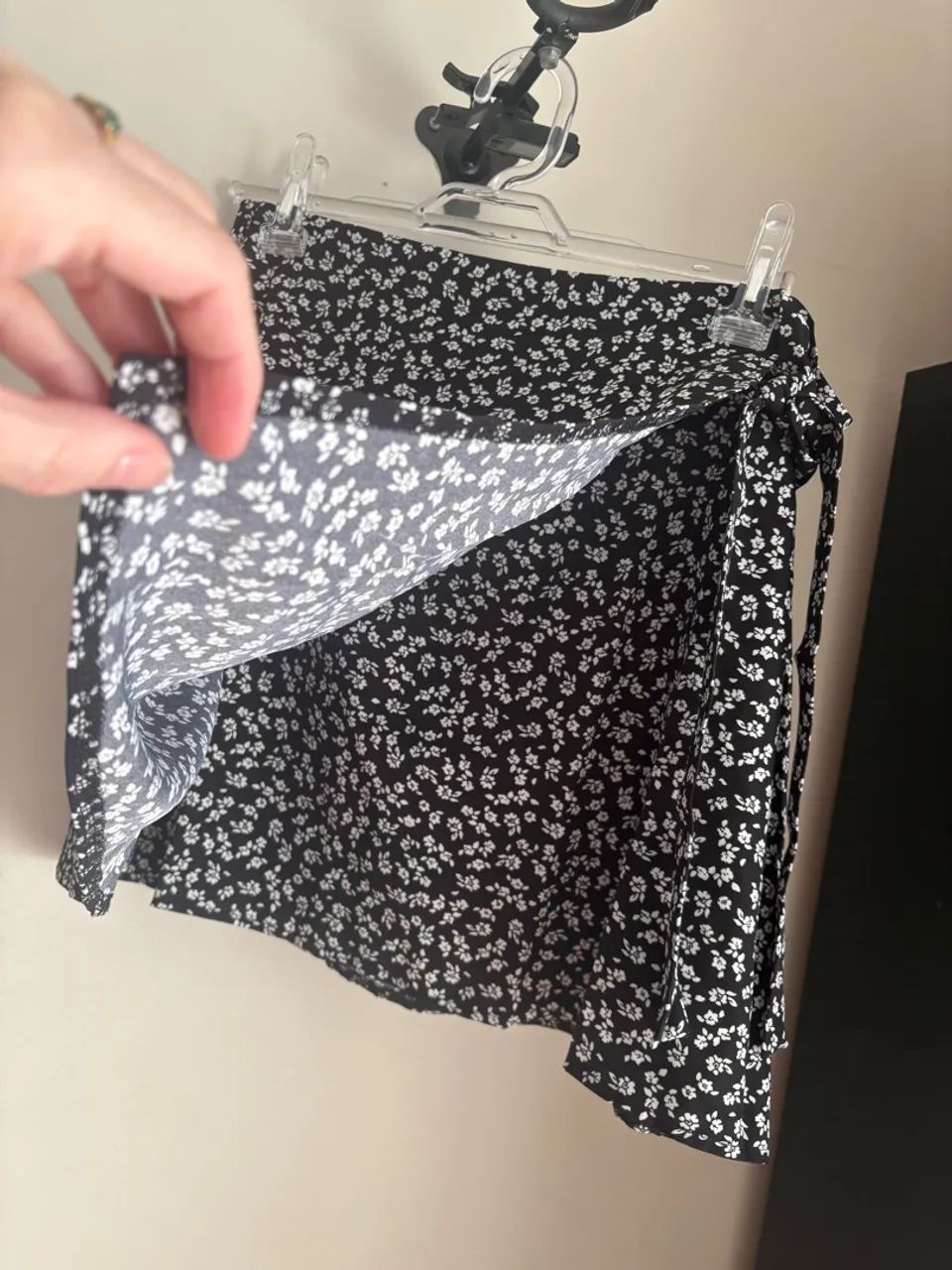 Mini saia envelope / transpassada estampada tam G - Foto 3