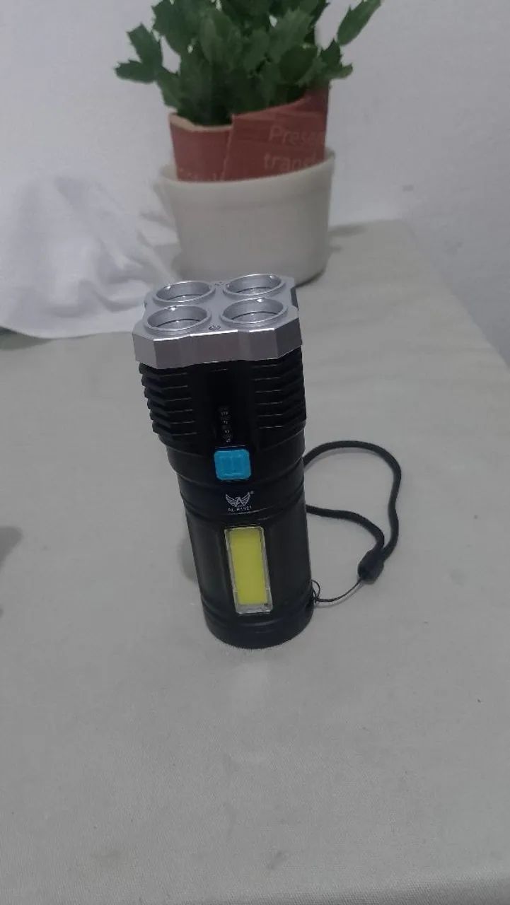 Lanterna tipo c luz led branco china  - Foto 2