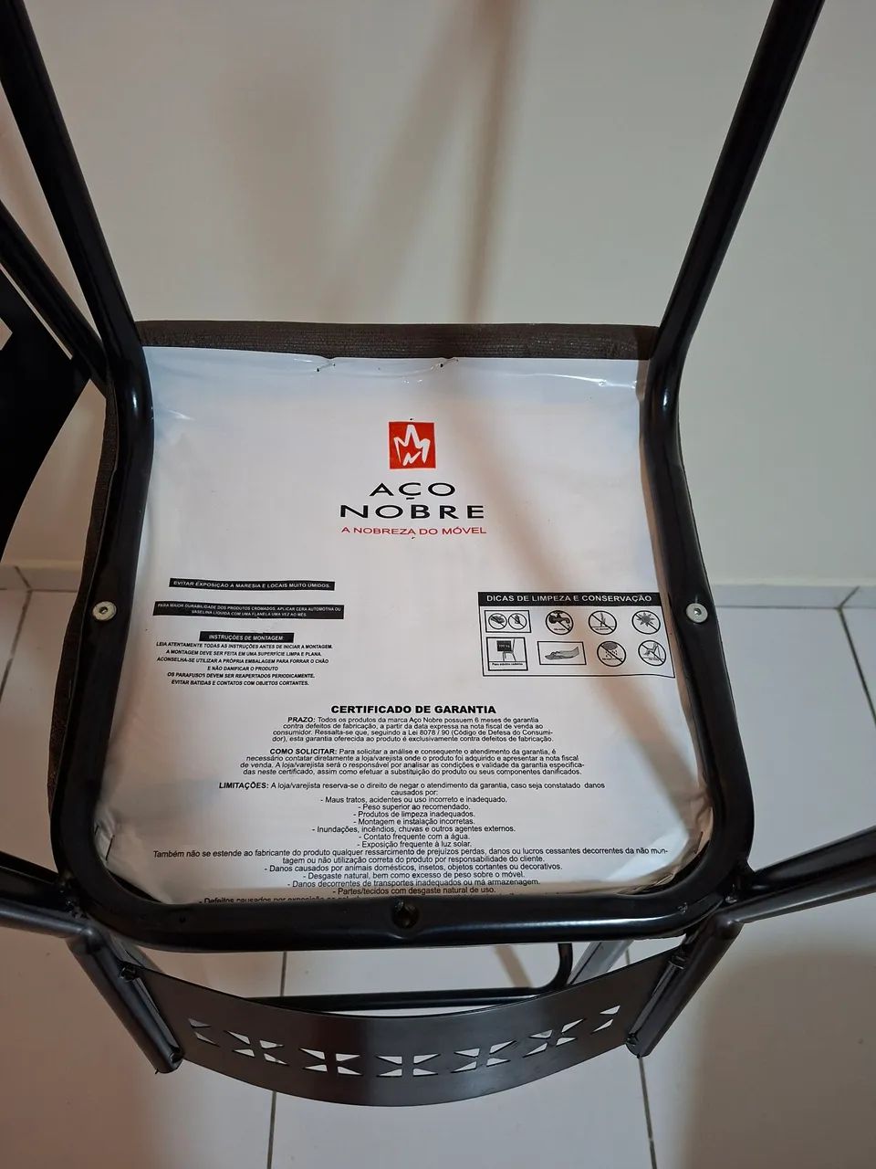 Vende-se Duas Banquetas - Foto 5