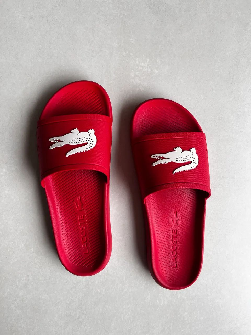 Chinelo Lacoste slide vermelho 40 - Foto 3