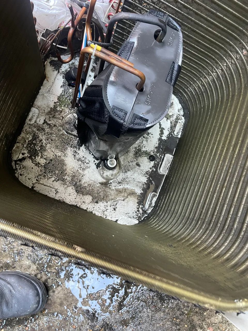 LIMPEZA E MANUTENÇÃO EM ARCONDICIONADO  - Foto 4