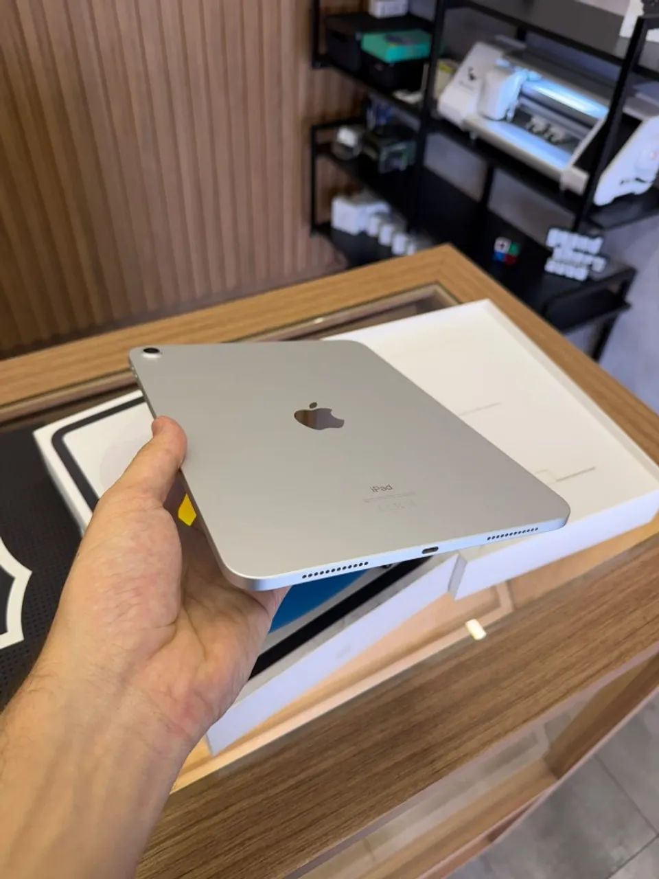 iPad 10 64gb Silver + caixa e caneta (Anápolis) - Foto 2