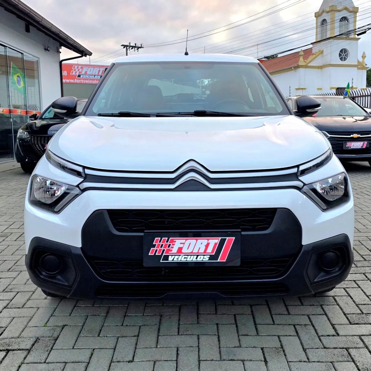 Citroen C3 Live Pack 1.0 Flex 6V 5P Mec. 2025 - Foto 3