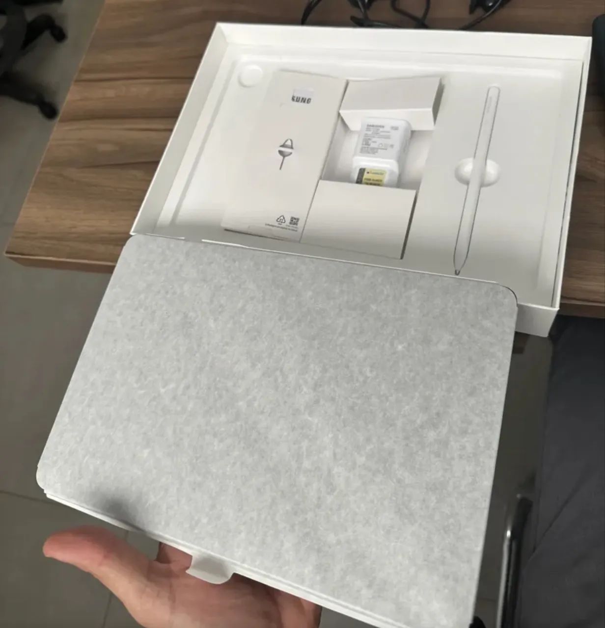 Tablet Samsung S10 Lite; 256gb e 8gb ram; Acompanha S Pen original e Capa - Foto 3
