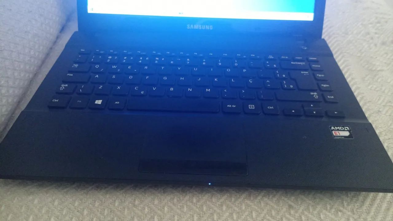 Notebook Samsung AMD 8gb windows 10 - Foto 5