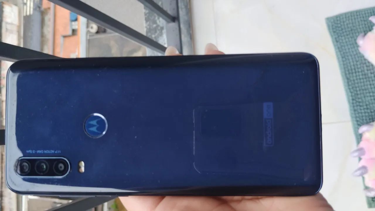 smartphone Motorola One Action acompanhado caixa original  - Foto 4