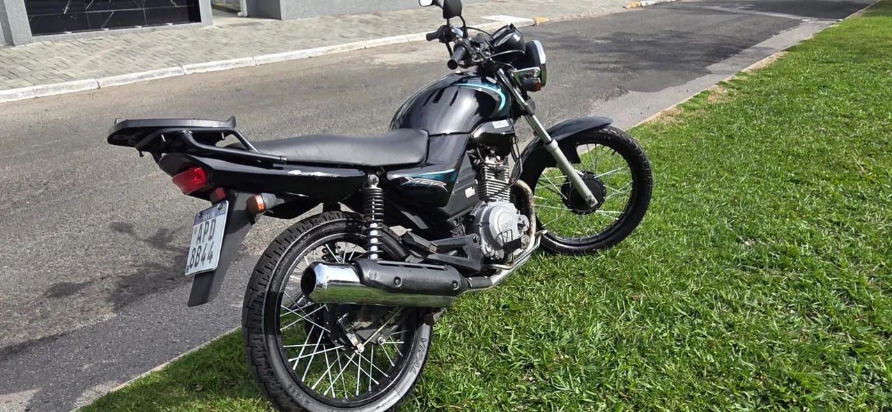Yamaha YBR 125E  - Foto 3