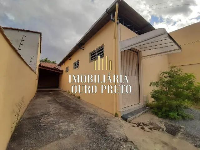 Galpão com 180m² Para Locação No Bairro Copacabana.