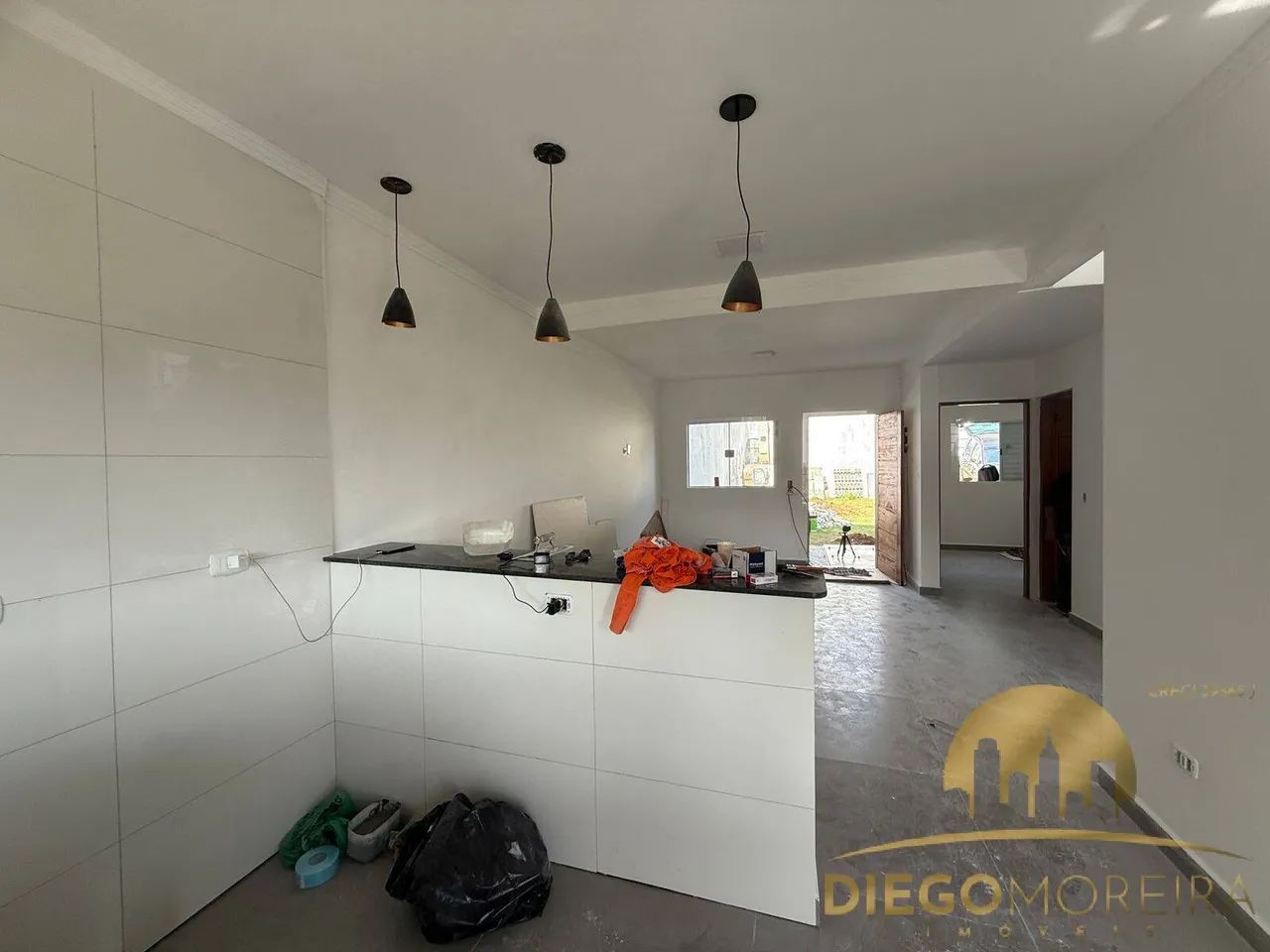 CASA COM PISCINA À VENDA EM TERRA PRETA  ESPAÇO, CONFORTO E RENDA! - Foto 4