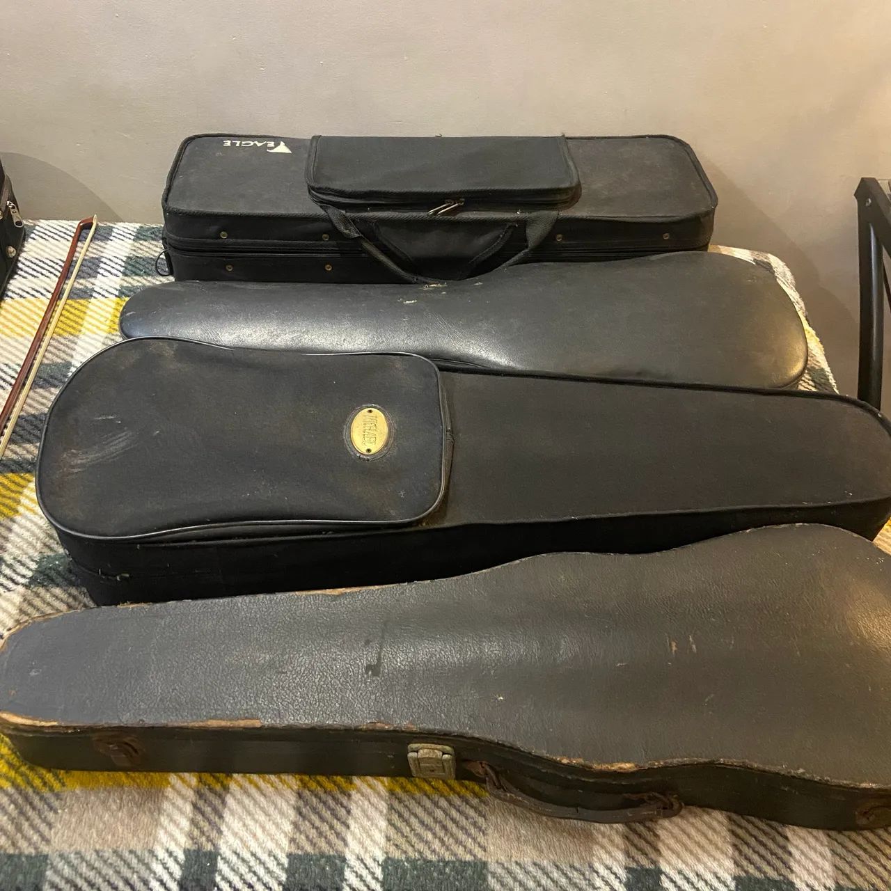 Cases de violino 4/4 e 3/4