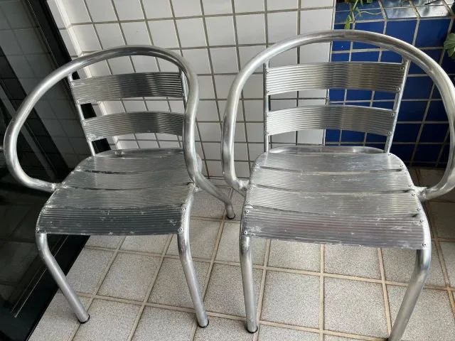 Conjunto 2 cadeiras de alumínio para varanda