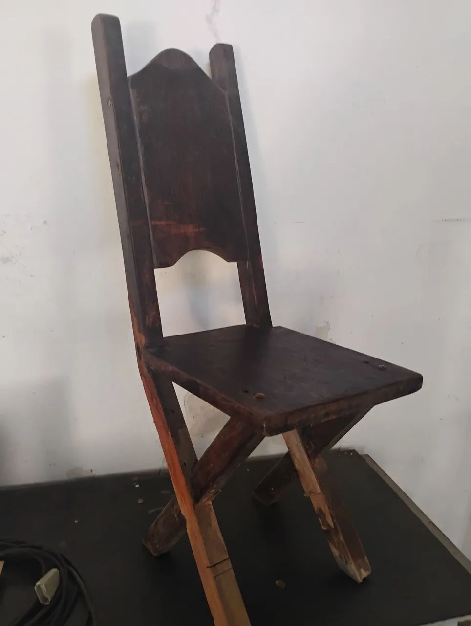 Cadeira antiga para restauração e decoração 
