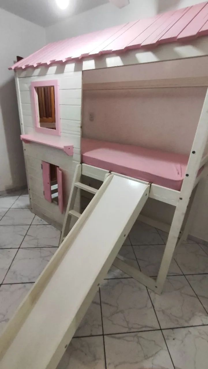 Bunk bed in house shape65576098678915121