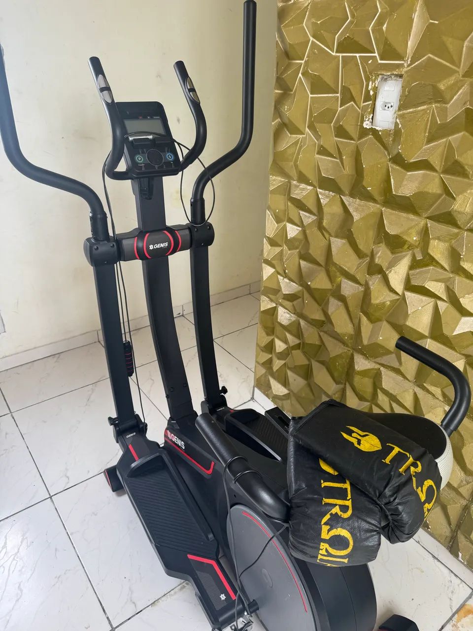 Vendo equipamento de ginástica EASY WAY GENIS GENIS TRANSFORMER PUSHUP