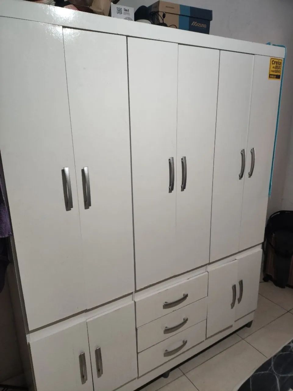 Vendo armário, guarda roupa e mesa  - Foto 2