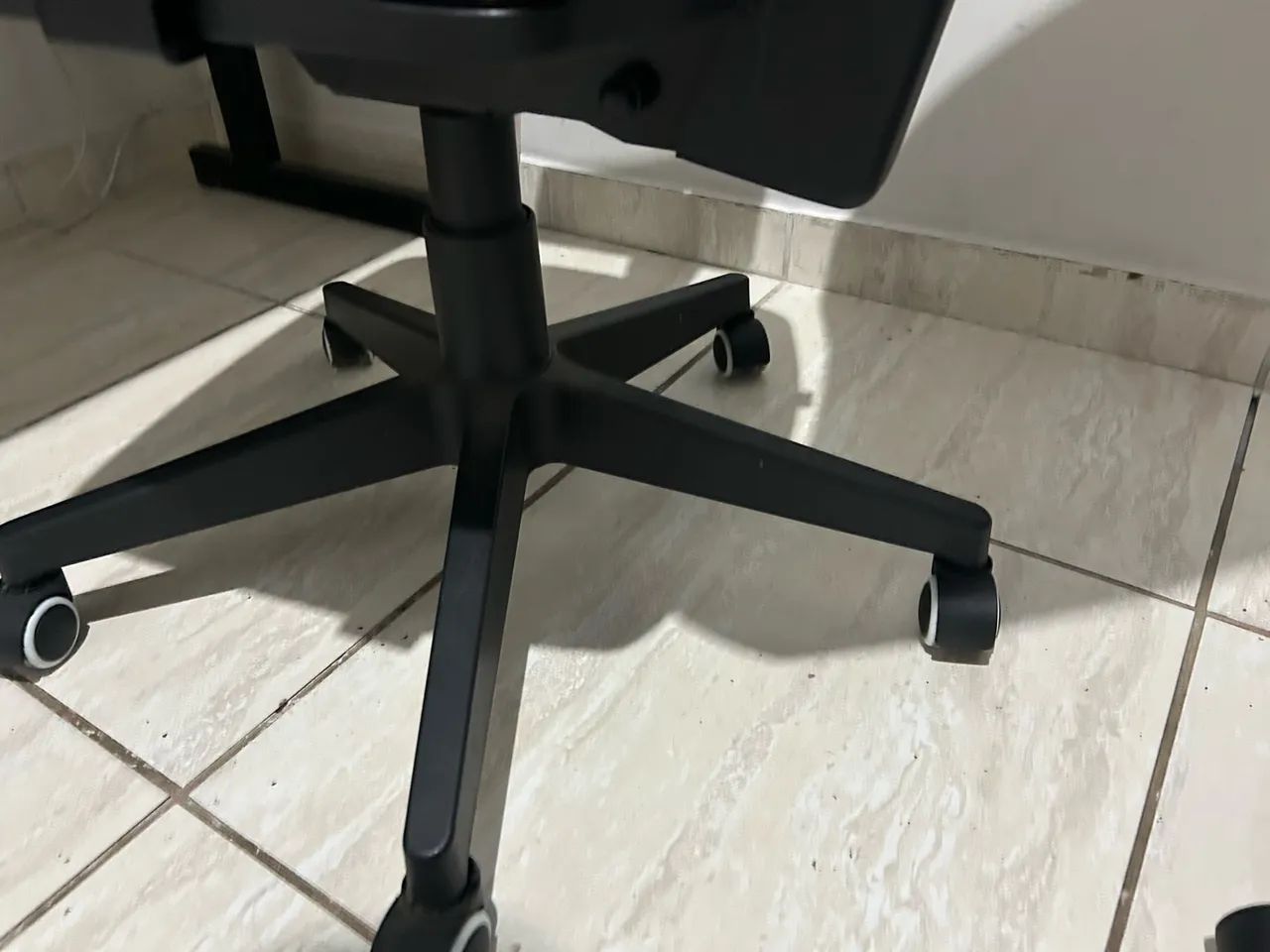 Cadeira de escritório  - Foto 4