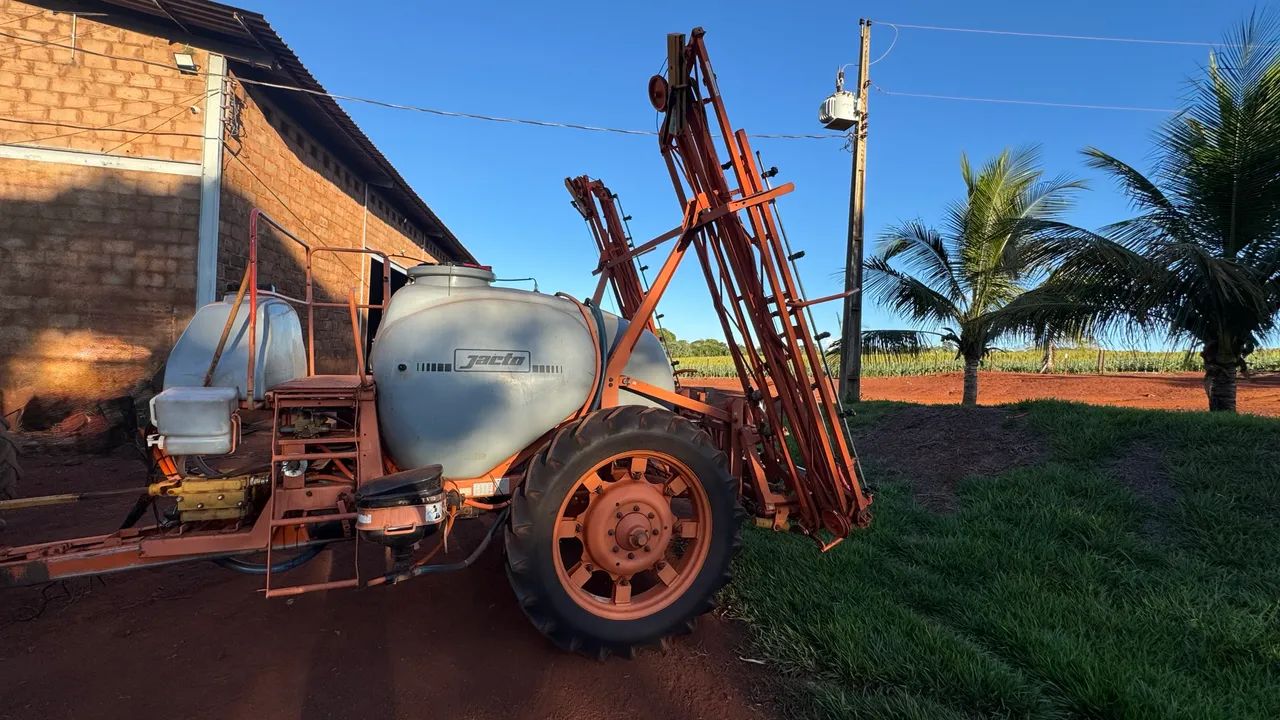 JACTO AM18 ADVANCE 2000L - Foto 6