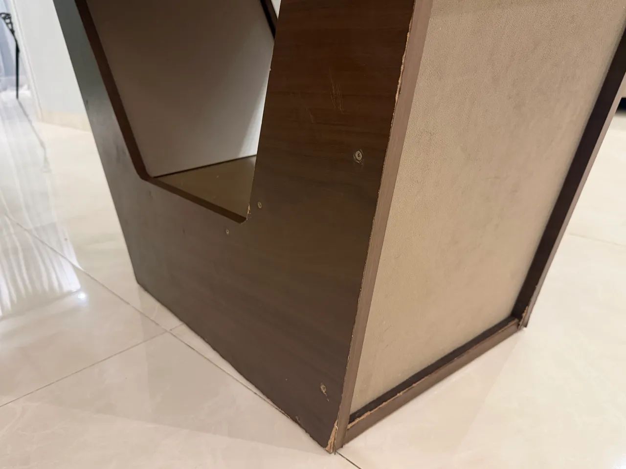 Mesa de Jantar 1,60 x 0,90 com tampo de vidro  - Foto 2